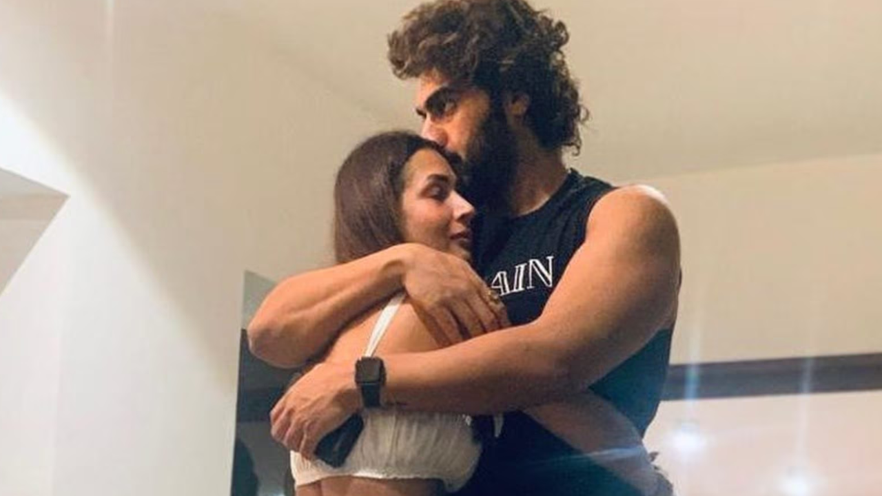 Adorable Moments Of Malaika Arora And Arjun Kapoor